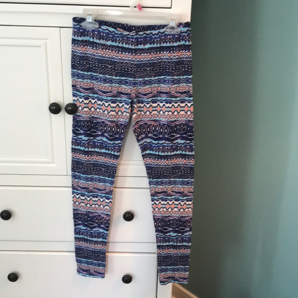 Patterned leggings